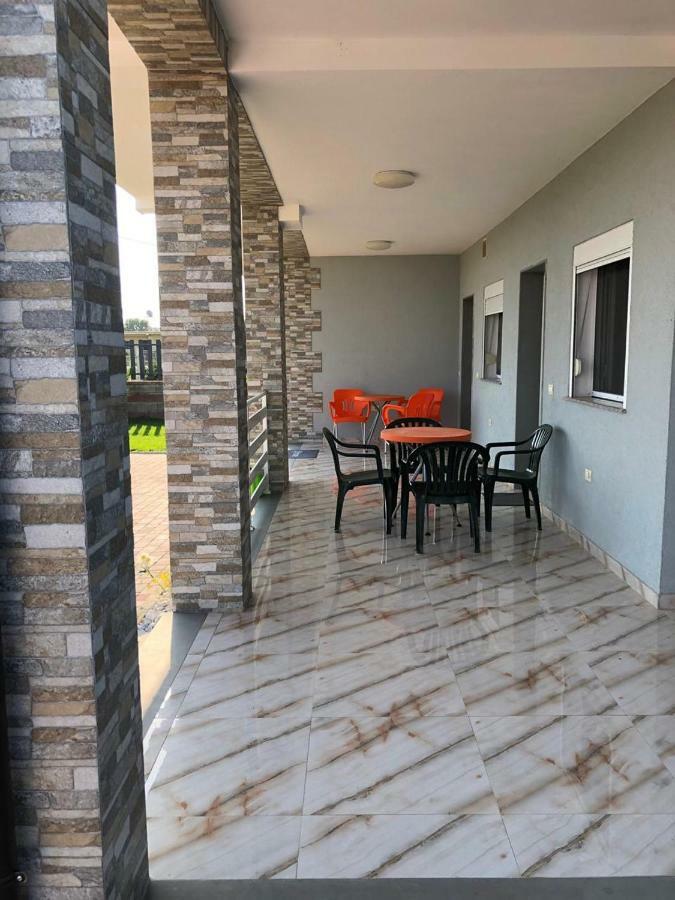 Palma Apartments Durrës Buitenkant foto